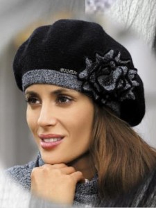 Beret wełniany damski ELICIA, KAMEA, 08 czarny