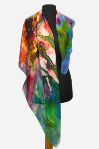 Apaszka z delikatnego jedwabiu MAGIA 07