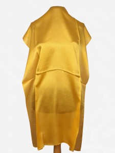 Szal z naturalnego jedwabiu w kolorze słonecznym żółtym