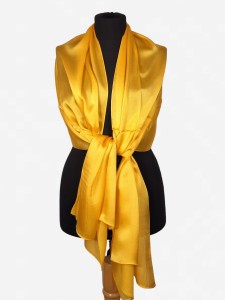 Szal z naturalnego jedwabiu w kolorze słonecznym żółtym