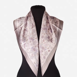 Jedwabna apaszka damska 66x66cm, 104