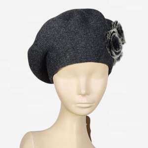 Beret damski zimowy ZAIRA 07; KAMEA, grafitowy