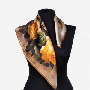 Jedwabna apaszka gawroszka, G0089