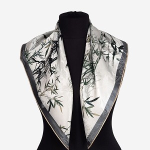 Jedwabna dwustronna chustka apaszka, A97