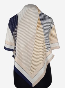 Jedwabna apaszka chustka, 13, odcienie beżu i granat