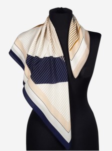 Jedwabna apaszka chustka, 13, odcienie beżu i granat