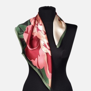 Mała apaszka - gawroszka z naturalnego jedwabiu, G131