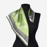 Gawroszka 53x53cm z naturalnego jedwabiu, G118