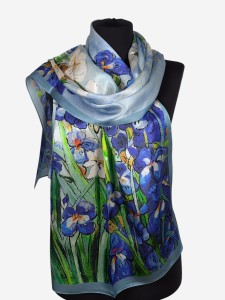  Szal 55x170cm z naturalnego jedwabiu z nadrukiem 0011, irysy