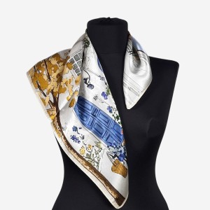 Gawroszka 53x53cm z naturalnego jedwabiu, G098