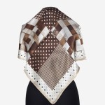 Gawroszka 53x53cm z naturalnego jedwabiu, G089