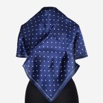 Gawroszka 53x53cm z naturalnego jedwabiu, G084