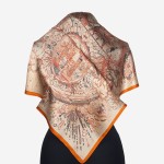 Gawroszka 53x53cm z naturalnego jedwabiu, G075