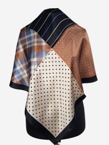 Jedwabna apaszka damska 66x66cm, 0085