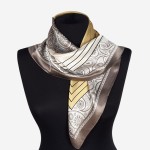 Jedwabna apaszka damska 66x66cm, 0080