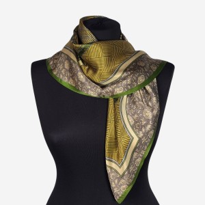 Jedwabna apaszka damska 66x66cm, 0071