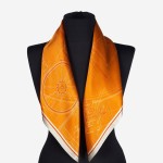 Jedwabna apaszka damska 66x66cm, 0050