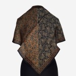Gawroszka 53x53cm z naturalnego jedwabiu, G022, drobne wzorki paisley, kolor musztardowy i czerń